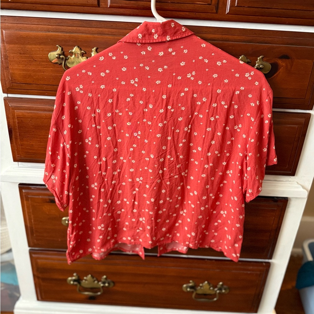 Red Floral Button-Up Shirt - Picture 3 of 4